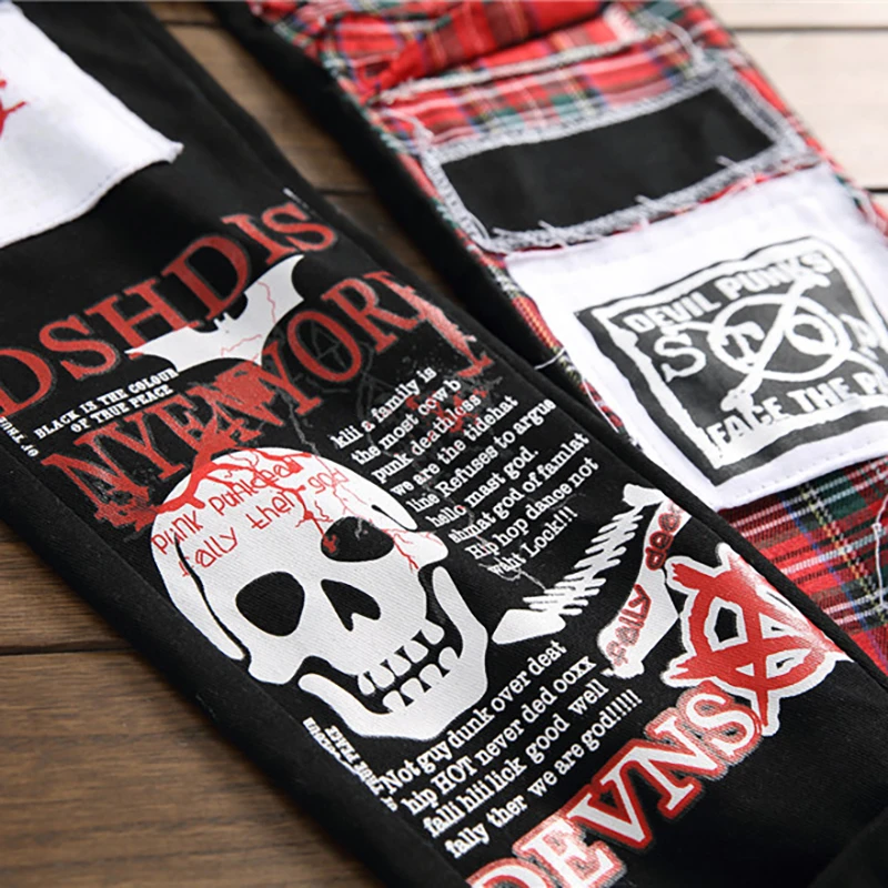 Мужские рваные джинсы в шотландскую клетку с принтом черепа | Мужская одежда