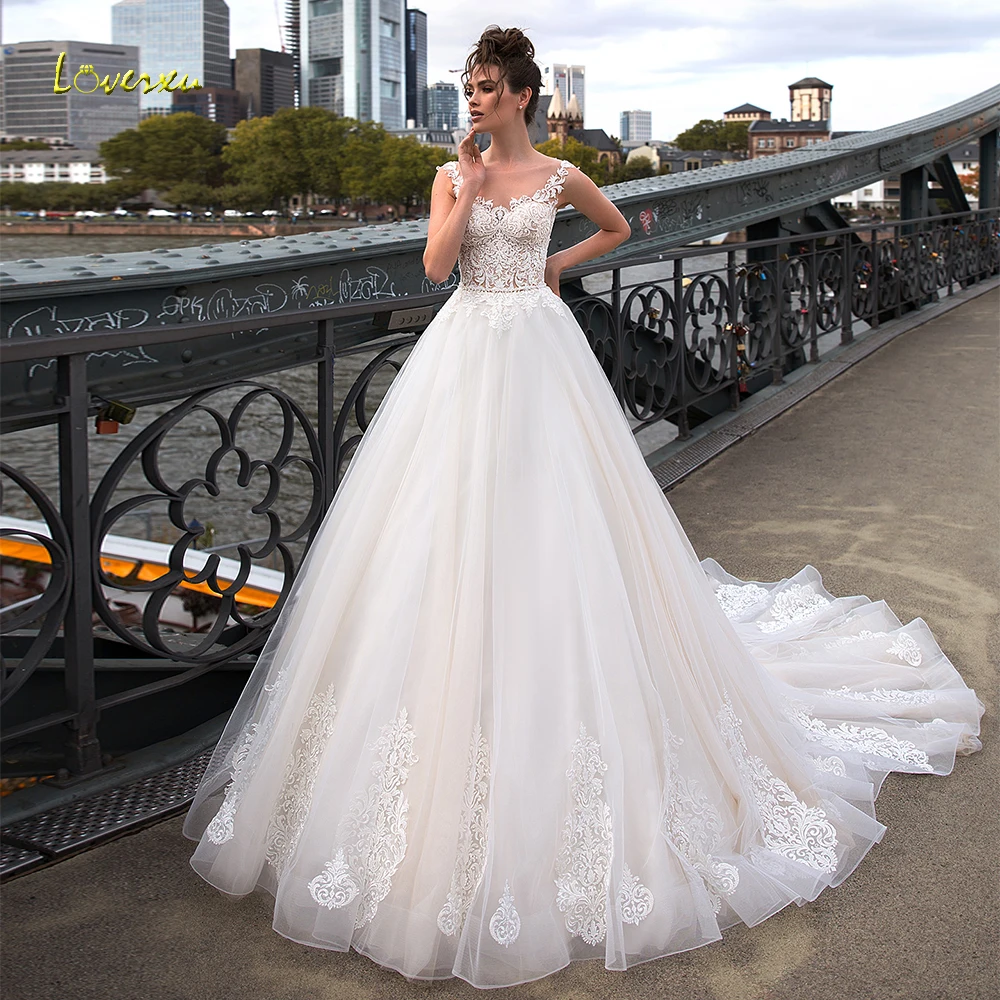 Loverxu иллюзия совок трапециевидные Свадебные платья нежные аппликации с рукавом