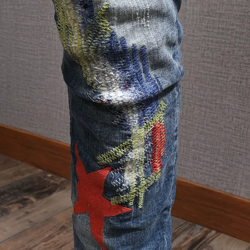 Fashion Streetwear Men Jeans Retro Blue Slim Fit Destroyed Ripped Jeans Men Embroidery Patch Designer Hip Hop Denim Pencil Pants