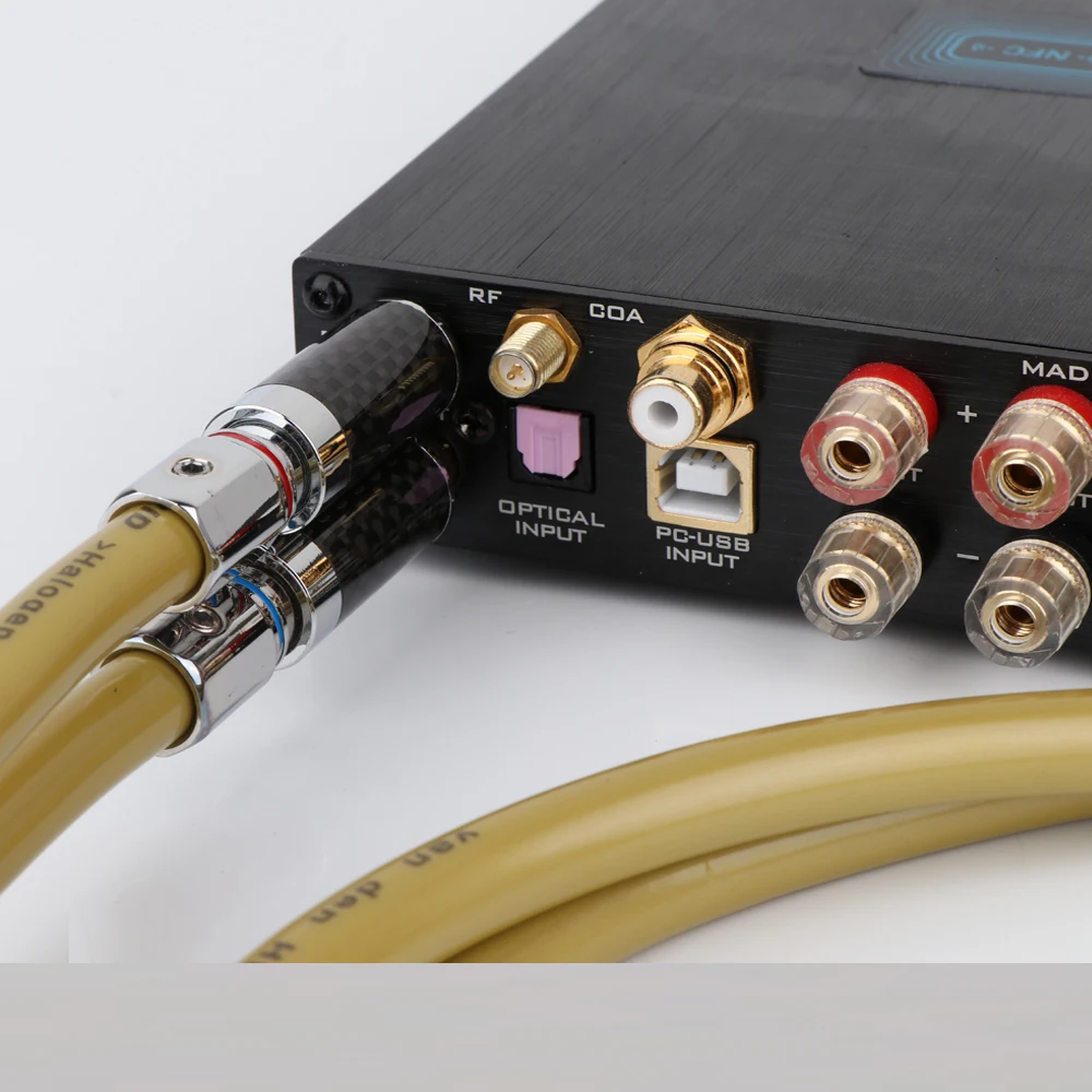 Соединительный гибридный кабель VDH с разъемом RCA из углеродного волокна |