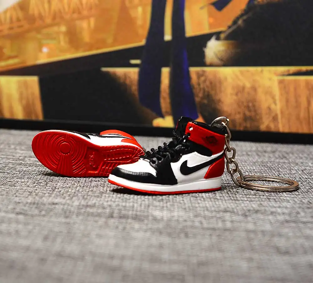 a pair w metal ring Дропшиппинг тапки обуви брелок 1 3D мини-кроссовки "OW CHICAGO" Спортивная обувь тапки брелки - Цвет: a pair w metal ring