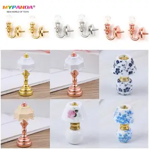 Миниатюрная лампа для кукольного домика, миниатюрная настольная лампа 1:12, кукольный дом, масштаб 112, Миниатюрные аксессуары