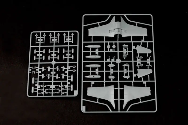 

US Stock Trumpeter 87248 1/72 Scale USA F9F-2 Panther Aircraft Plane Model Jet TH06288-SMT4