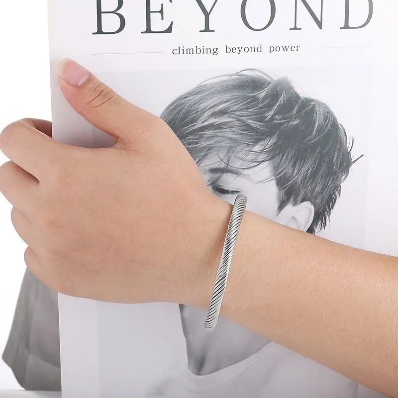 Оптовая продажа ювелирных изделий -- из нержавеющей стали крученый кабель