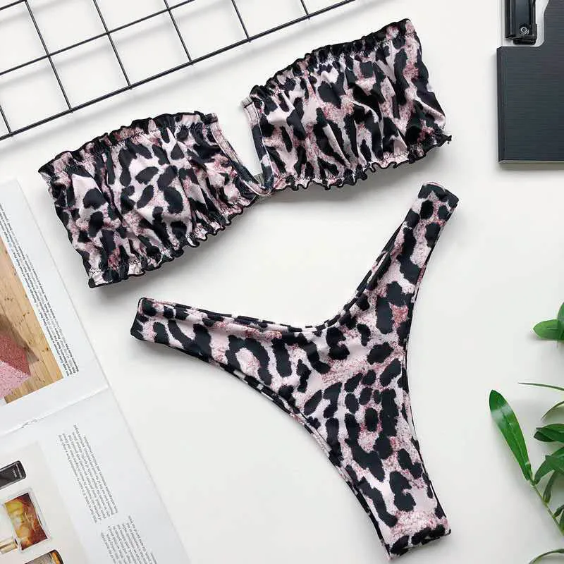 

2021 Pleated Bandeau Swimsuit Female Sexy V Neck Black Bikini Set Swimwear Women Thong Bather Swimming Beachwear Bathing Suit