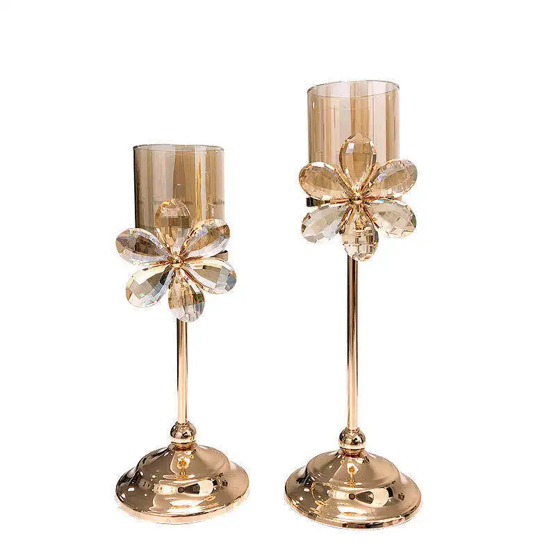 

Northern Europe Modern Candle Holder Gold Creativity Table Candle Holder High Quality Decoracion Hogar Moderno Home Decor BW50ZT