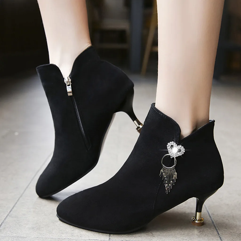 Замшевые черные ботильоны для женщин Модная тонкая обувь на шпильке