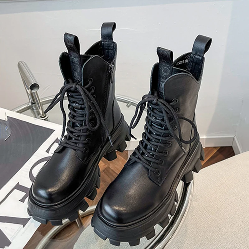 Round Toe Thick Sole Martin Boots New British Style Ins Leather Rough Heel Women Shoes Autumn Winter Lace-up Motorcycle Booties