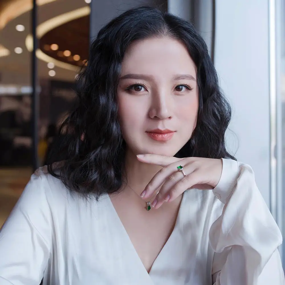 Комплект ювелирных изделий из серебра 100% пробы с квадратным зеленым драгоценным