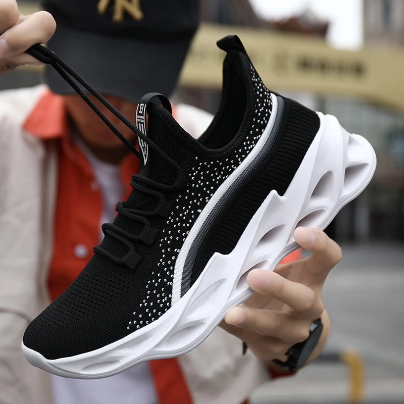 

Brand Men Casual Shoes Breathable Outdoor Sport Sneakers Male Fashion Shoes Footwears Non-slip Chaussure Homme Big Size 39-46