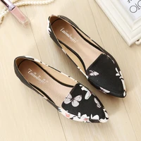 2021 plus size 42 43 fashion printing casual women flats pointed toe comfortable mother shoes non slip sweet female office shoe