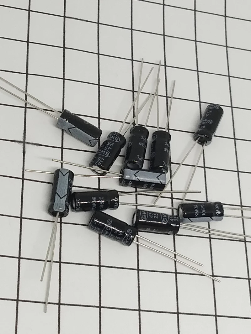 Доступный 50/партия 25 V 47 уровень ультрафиолета 5*11mm 47 мкФ 25 V высококачественный алюминиевый электролитический конденсатор