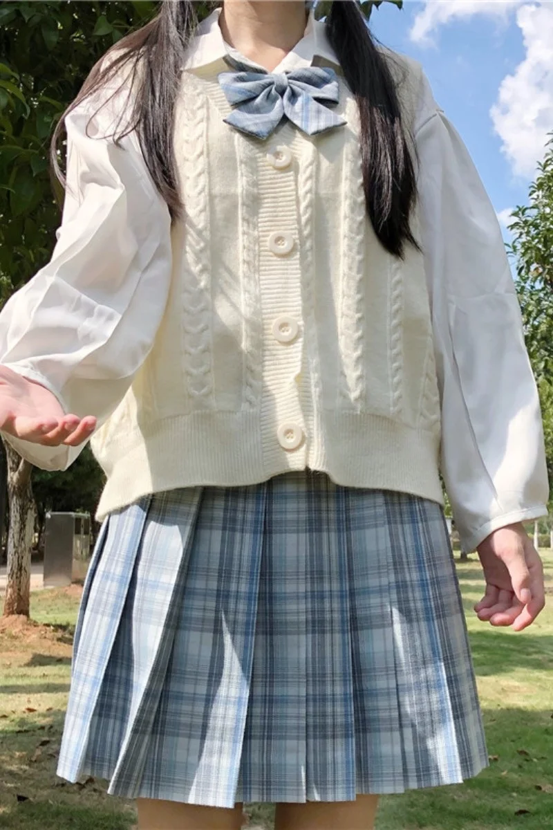 

2020 New Japanese Sweet Preppy Knitted Vest Women's Loose Cardigan Sleeveless Vest Waistcoat Women's Autumn Clothing