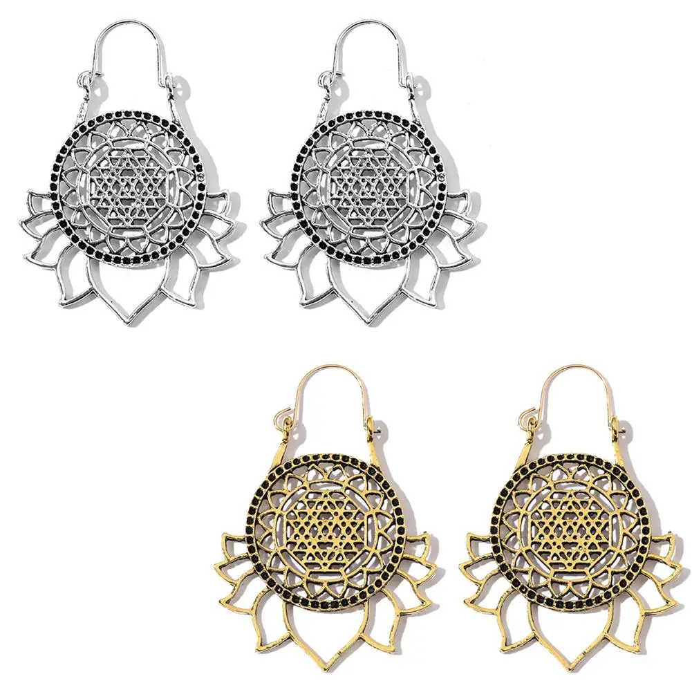 Модные женские серьги в форме подсолнуха с вырезами и гравировкой из сплава