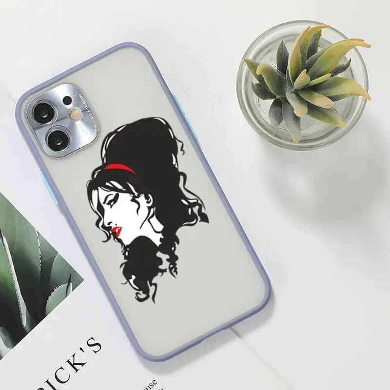 

Amy Winehouse Musician Soul Phone Case For iPhone 12 11 Mini Pro XR XS Max 7 8 Plus X Matte transparent Gray Back Cover