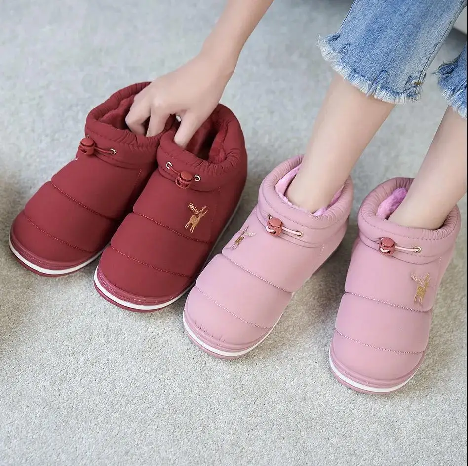 

Домашние тапочки для мужчин и женщин, водонепроницаемые хлопковые тапочки, бархатная теплая обувь для дома, Осень-зима