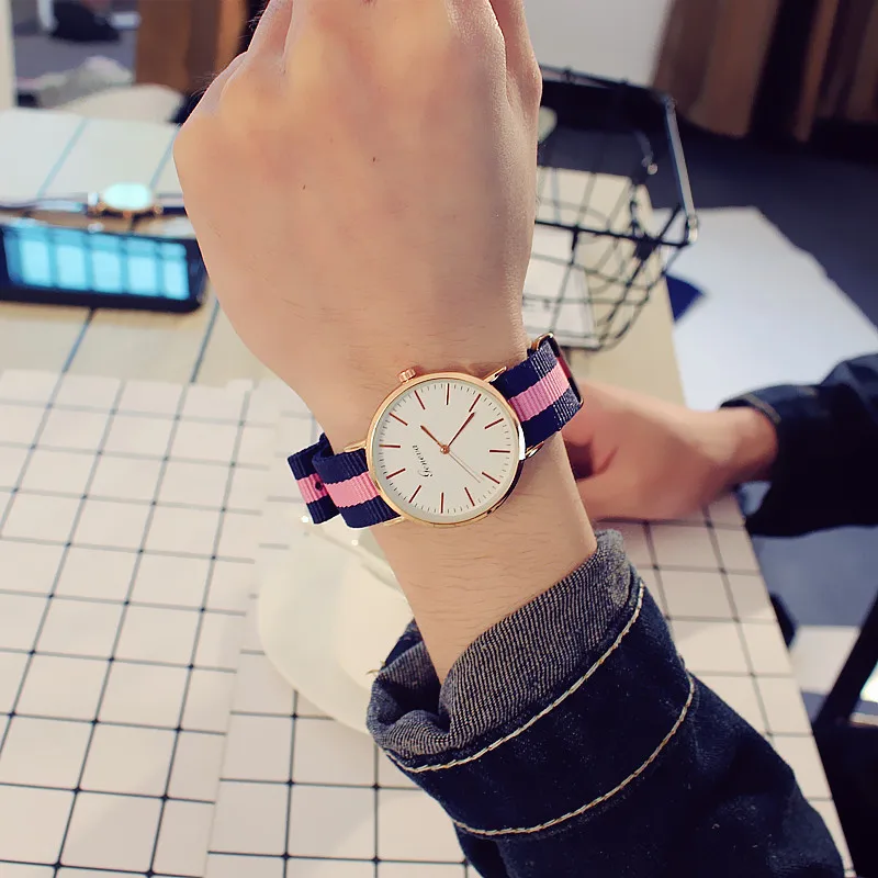 Топ Стиль женские модные роскошные нейлоновый ремешок аналоговые кварцевые