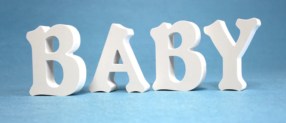 BABY Thicknes 12 мм Свадебные украшения деревянные буквы Английский алфавит DIY имя дизайн и одна Корона Форма милый дом любви семья - Цвет: BABY