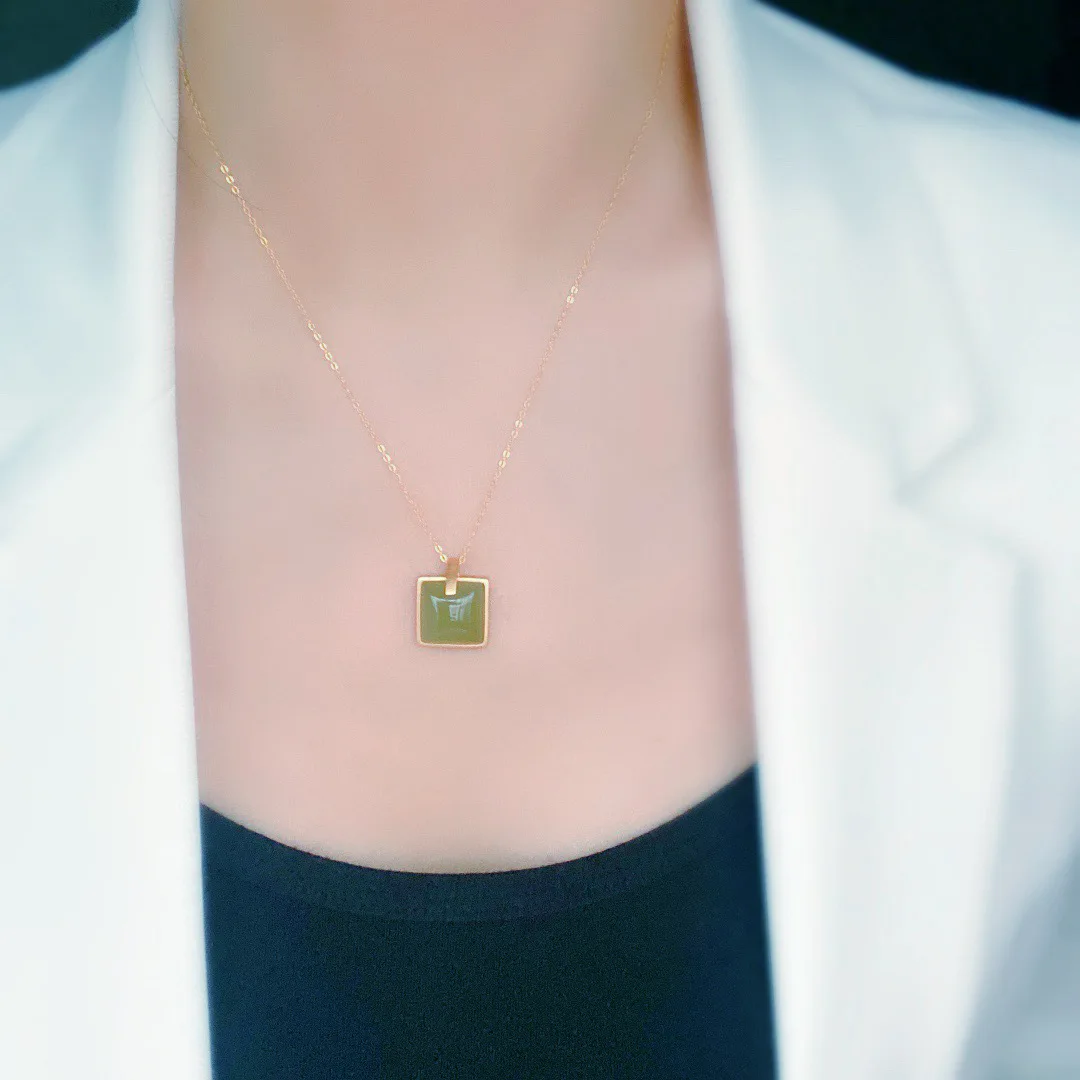 

925 Sterling Silver Natural Hetian Sapphire Square Pendant Necklace Women's Exquisite Clavicle Chain Party Wedding Jewelry Gift