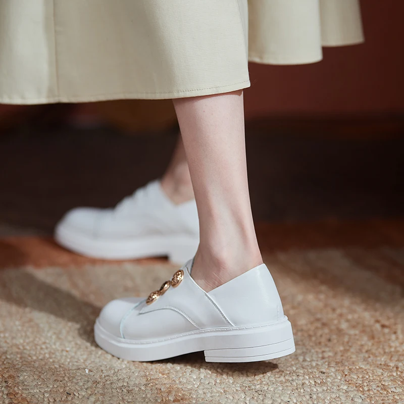 

QZYERAI European American Style Ms. Leisure Shoes Women Genuine Leather Cowhide Women Shoes Wedding Party Shoes