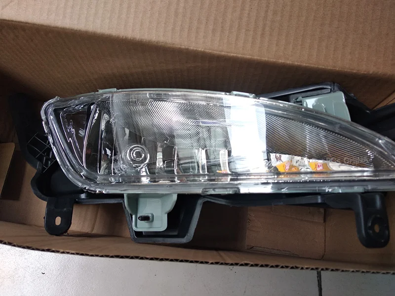 ПТФ в передний бампер для KIA K5 Optima 2010 2011 2012 2013 Противотуманные фары драйвер DRL OEM#/92202-4M000 922024M000