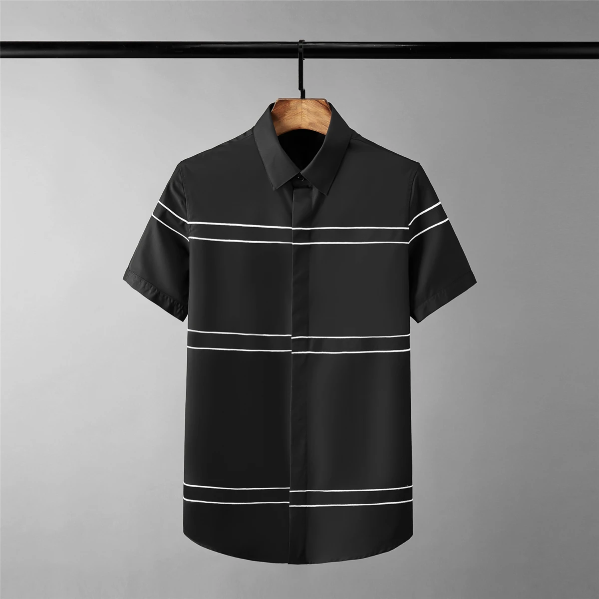 

Роскошное повседневное мужское платье в полоску с вышивкой и коротким рукавом, тонкие модные мужские рубашки размера 4xl