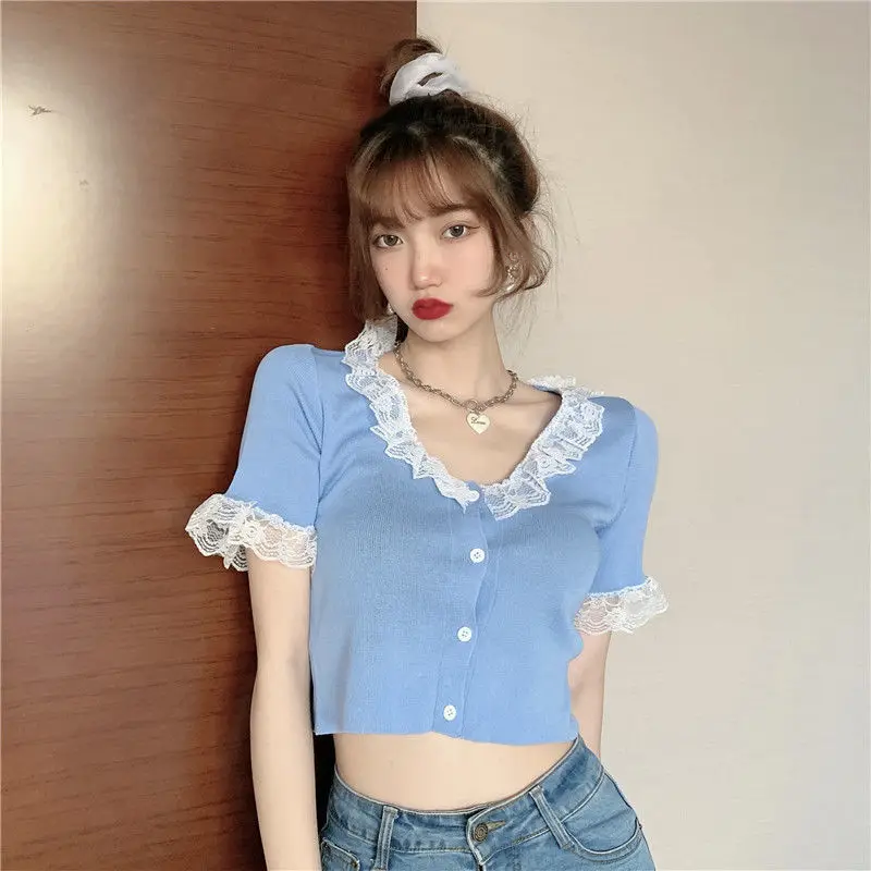 

2021 new fashion lace stitching short-sleeved knit women's summer Korean version v collar sweet female thin short cardigan tops