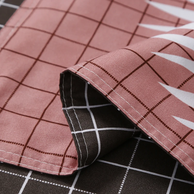 

Fashion Pink Feather Bedding Set Soft Polyester Duvet Cover Sets With Pillowcase Queen King Size 2/3pcs Simple Bedclothes