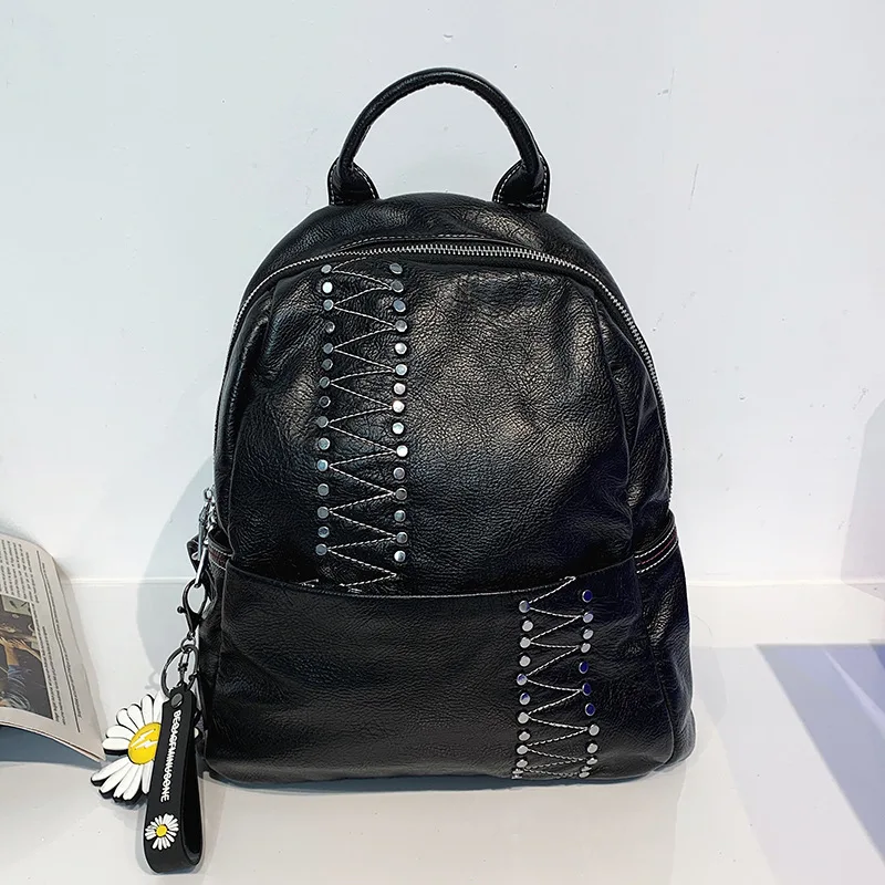 

Washing Real Leather Women's Backpack Rivet Bolsa Feminina Black Back Pack Anti Theft Mochila School Travel Shoulder Bags