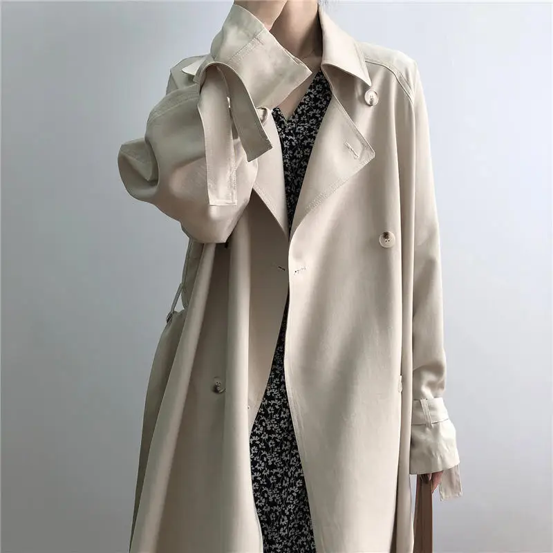 

Coats & Jackets