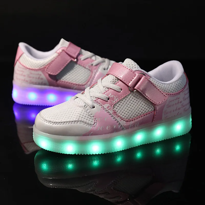 2020 Детская Обувь перезаряжаемая светильник Нескользящая дышащая повседневные
