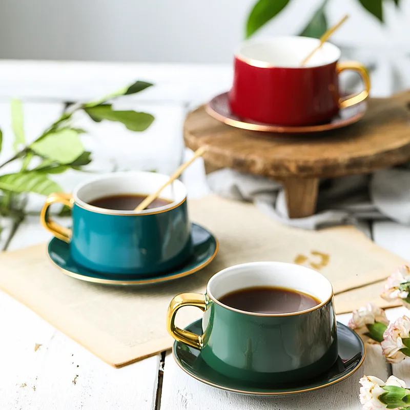Европейская керамика кофейная чашка блюдо костюм оригинальность роскошный