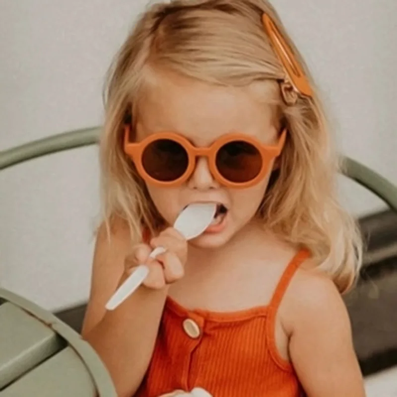 Gafas de sol peque&ntilde;as de montura redonda para ni&ntilde;os, lentes de sol Retro de Color, protecci&oacute;n UV, gafas de sol port&aacute;tiles para exteriores para ni&ntilde;os de moda-1
