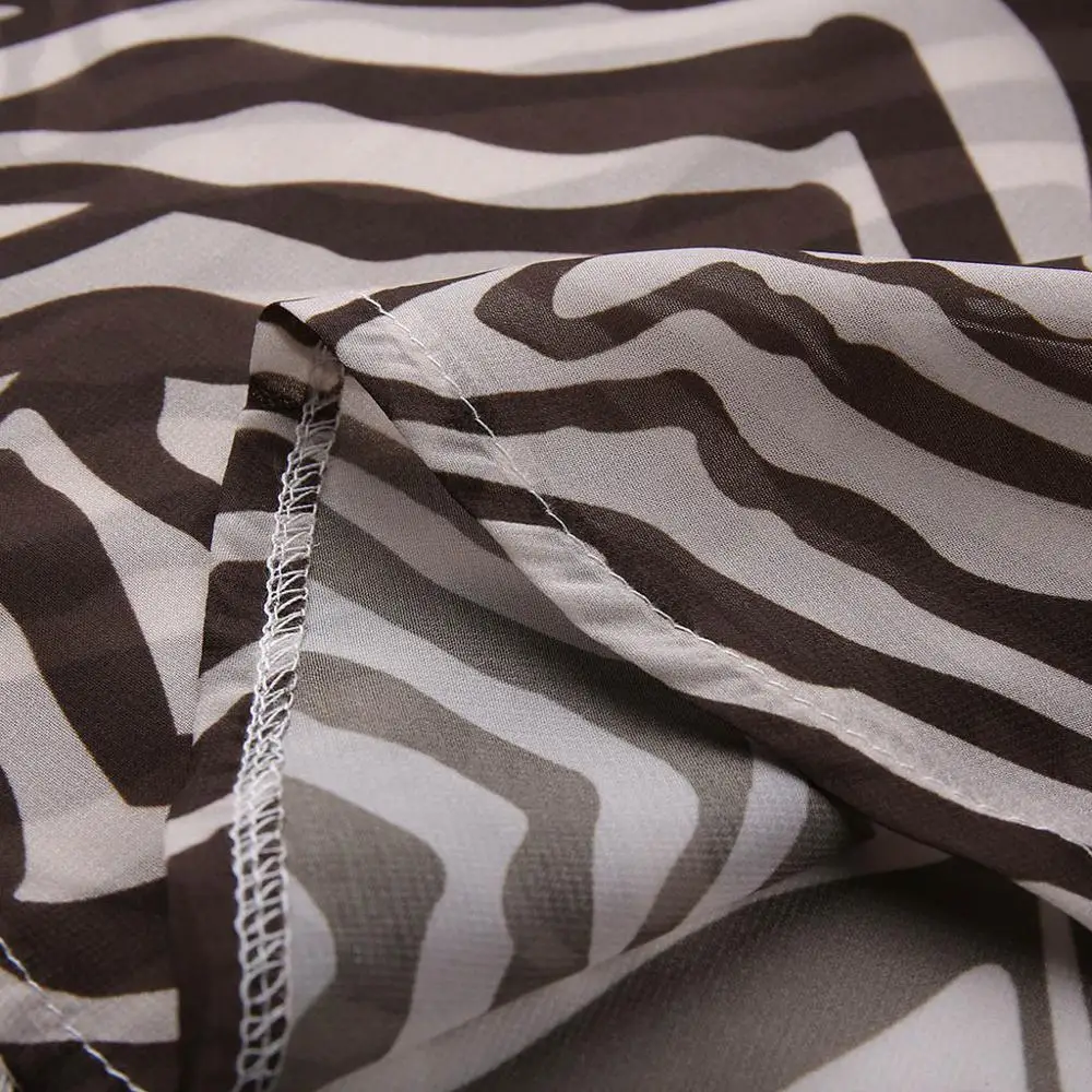 Модная женская рубашка с рукавами-фонариками и глубоким V-образным вырезом