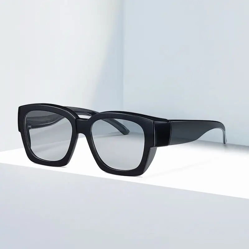 

Evove Clip on Sunglasses Polarized Men Women Fit Over Eyeglasses Frames Goggles Male Transition Lens UV400 Driver Myopia
