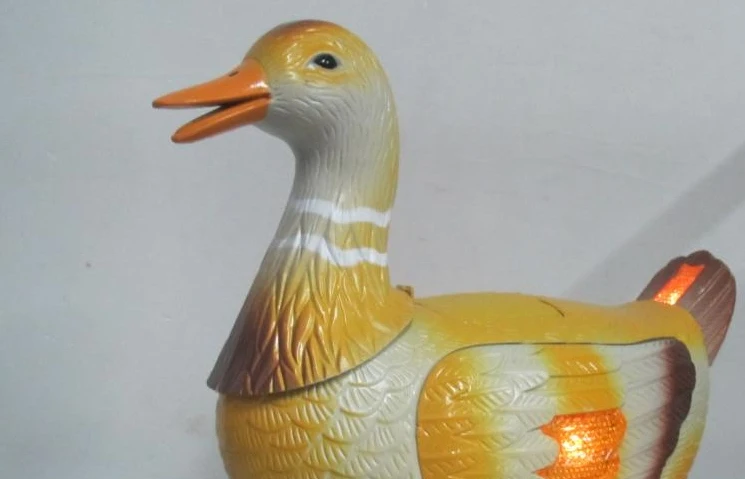 

smart toys New Plastic Sounding Flashing Electronic Children's Educational Toys Universal Belting Leather Of Duck Eggs Raw