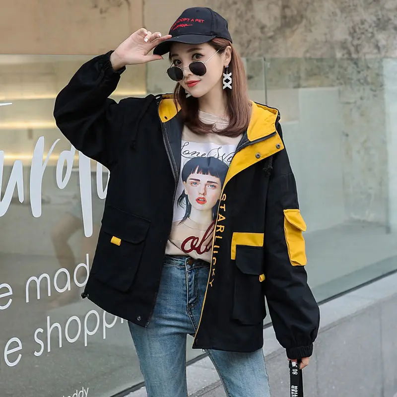 Ветровка женская демисезонная с капюшоном Молодежная свободная | Женская одежда