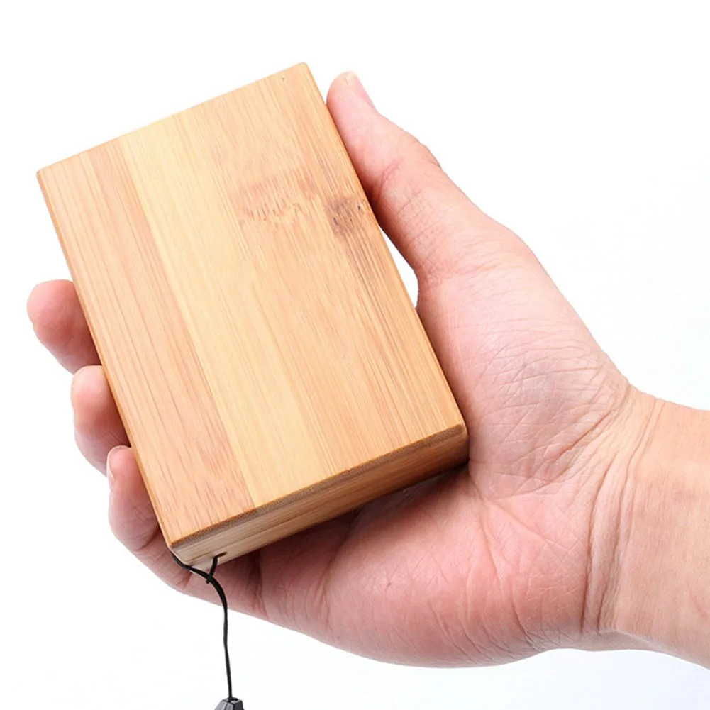 

Pocket Bamboo Fly Fishing Box With Slit Foam Portable Fly Container Wooden Fishing Double Cover Bamboo Storage Box 95*68*35mm