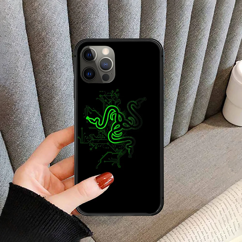 

Razer Phone Case cover For iphone 5 5S 6 6S PLUS 7 8 11 12 mini X XR XS PRO SE 2020 MAX black coque 3D hoesjes trend funda