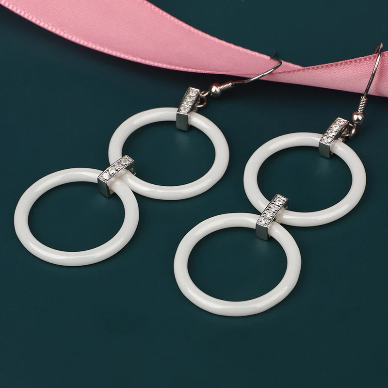 Новое поступление полые двухслойные белые керамические серьги блестящие стразы