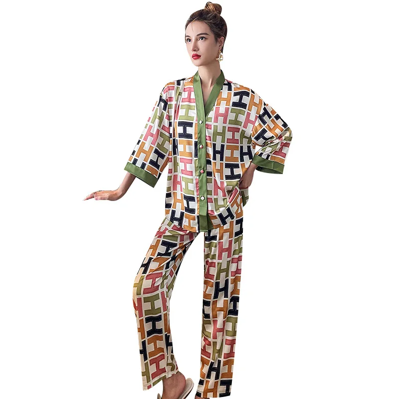 

Новая модель шелковых пижам, женский свободный комплект из двух частей с длинным рукавом, оптовая продажа, Женский пижамный комплект