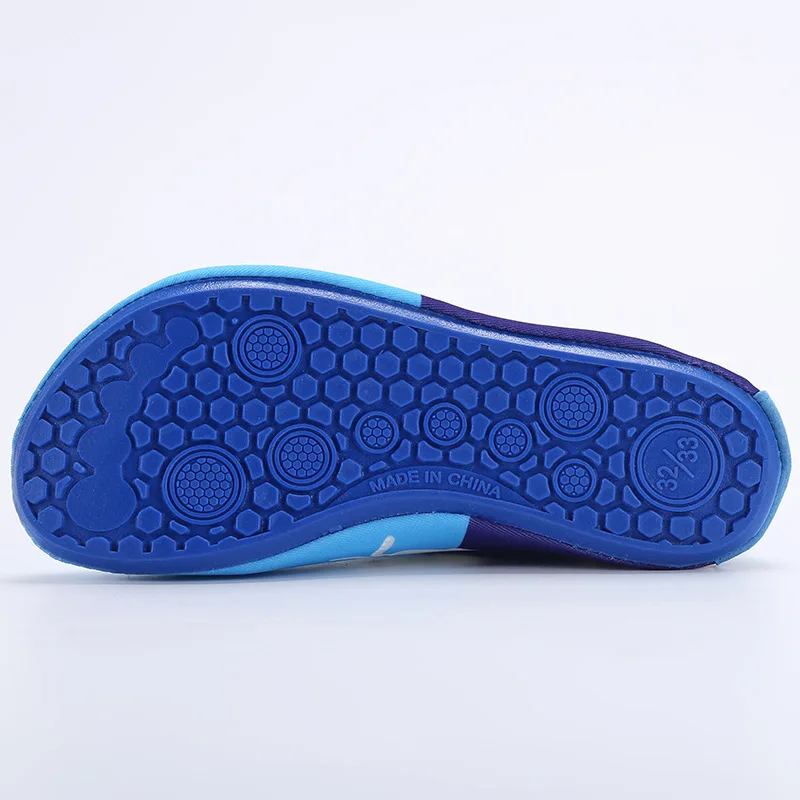 Детские купальные пляжные босиком Быстросохнущие кроссовки с персонажами из