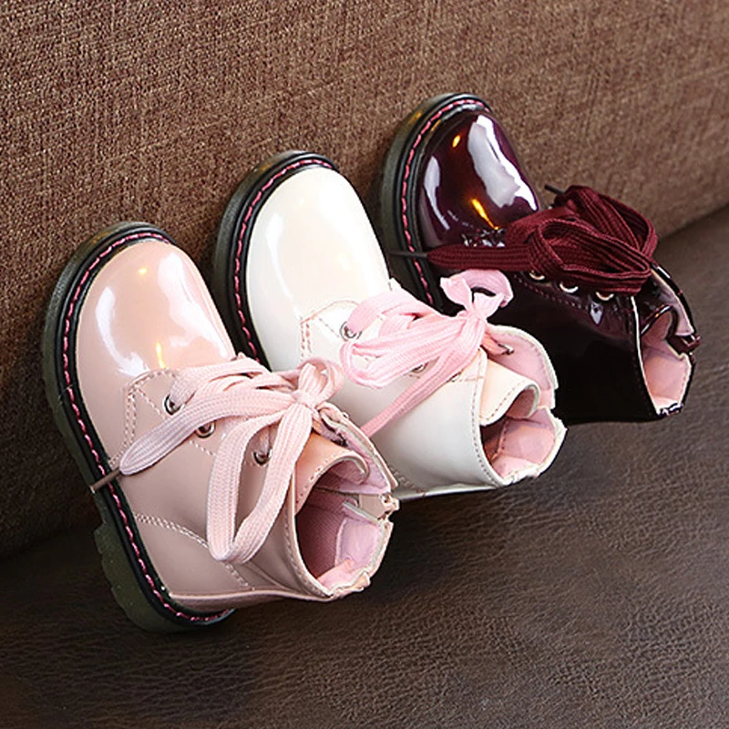 2020 детские ботинки для девочек зимние из искусственной кожи мартинсы на молнии