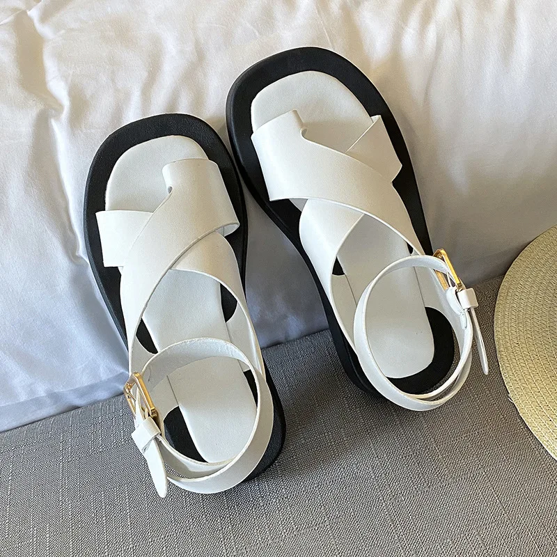 

Women Summer Sandals Beach Sandals Fashion Flats Shoes New Sandal Non-slip Flat Sandals Buckle Black and White Zapatos De Mujer