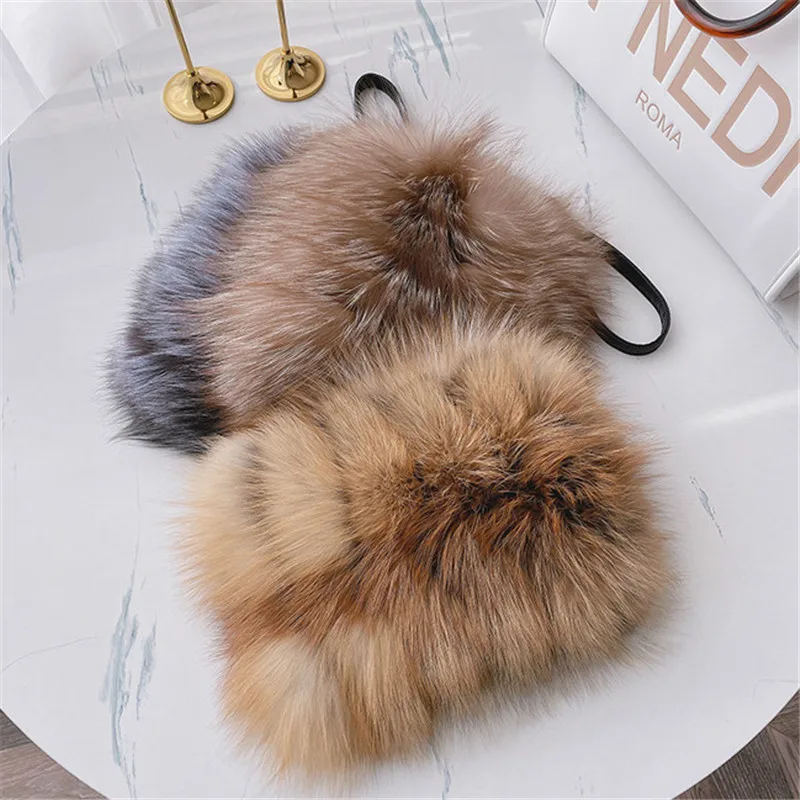 The New Fox Fur Bag Female Autumn And Winter Diagonally Across The Whole Leather Real Fur Fur One Shoulder Chain Bag