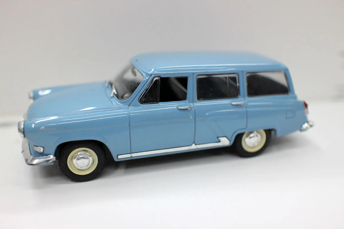 

High simulation 1:43 alloy GAZ 22 Russian car model,classic metal car model,collectible ornaments,free shipping
