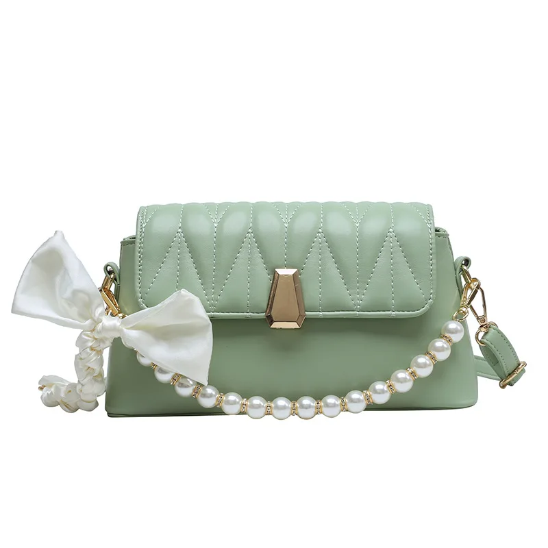 

High Quality Ladies Shoulder Bag 2021 New Fashion Pearl Chain One Shoulder Underarm Women Bag Summer Messenger Baguette Bag