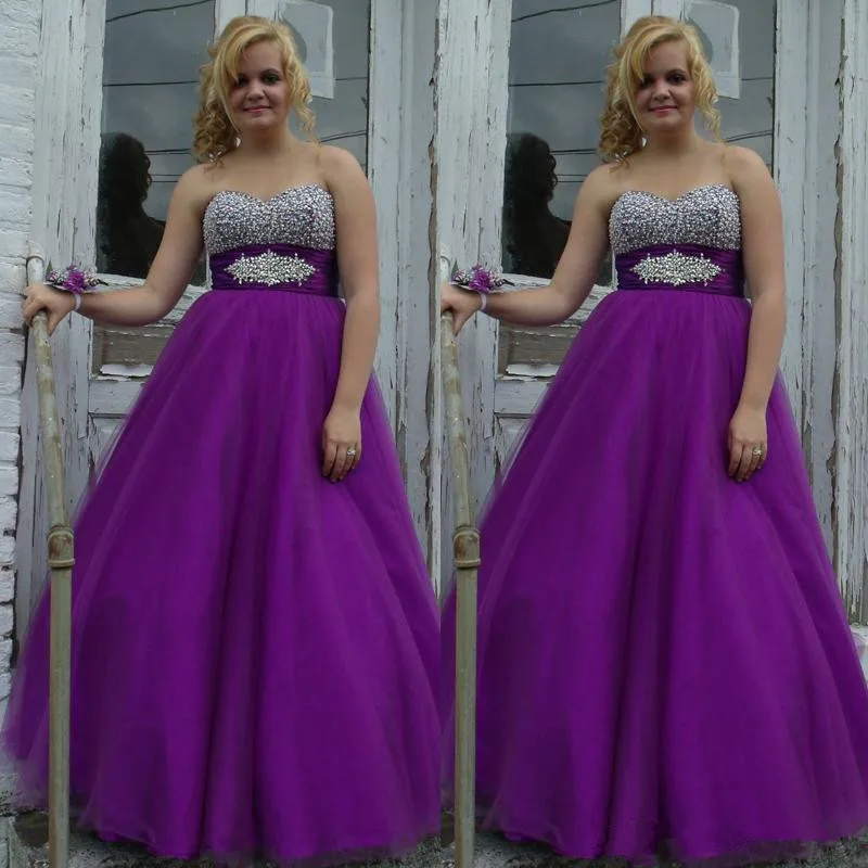 

Длинные тюлевые платья до пола для выпускного вечера с бисером сердечком платье на молнии сзади Вечерние платья