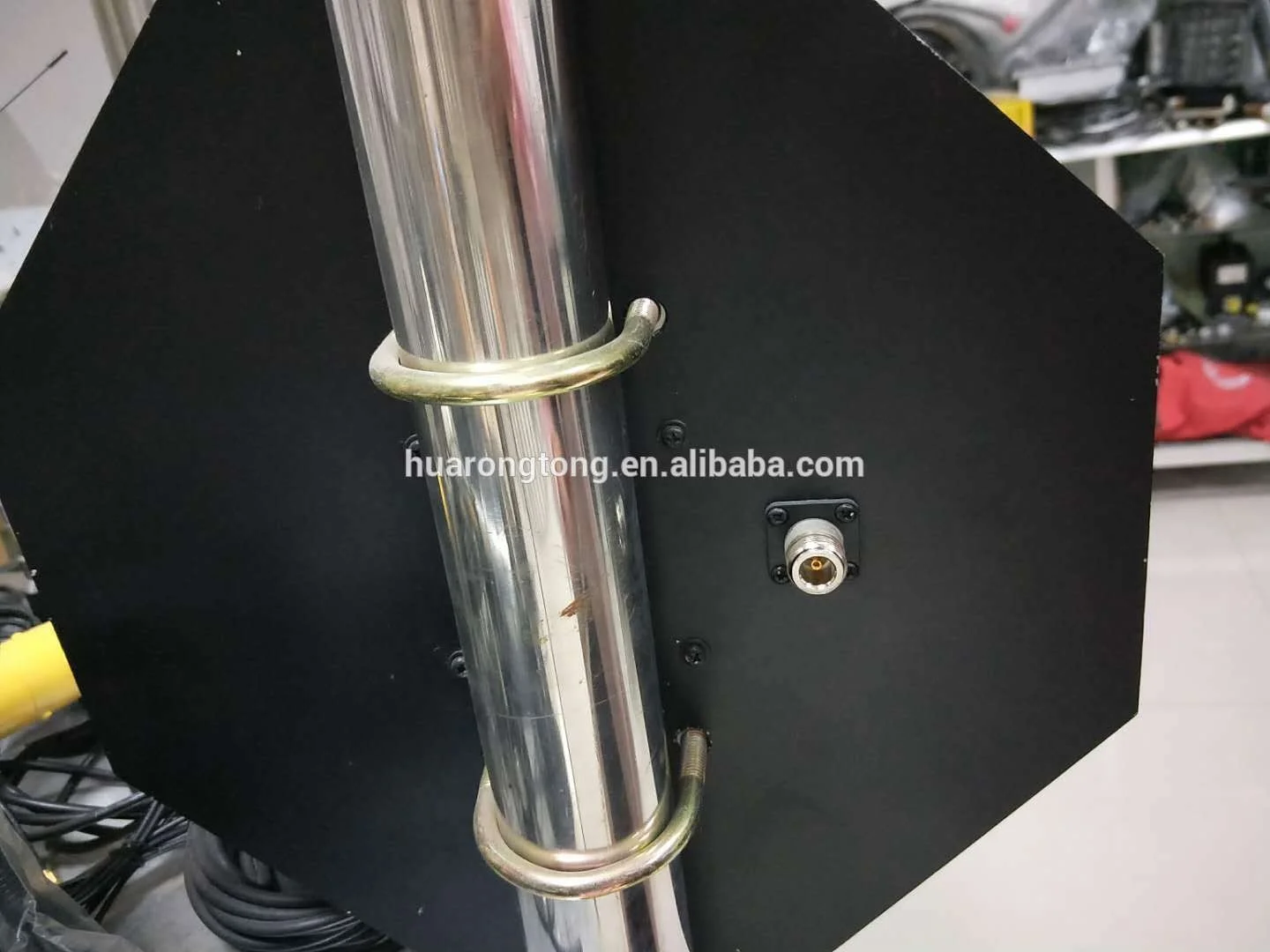 

2.4GHz wifi Circular polarization UAV outdoor transmit antenna