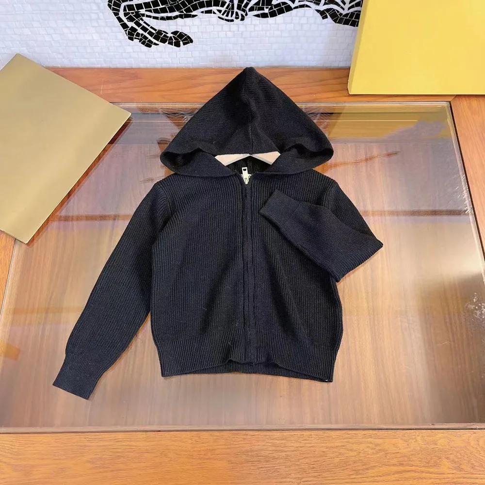 

Высококачественные индивидуальные новинки осень-зима 2021 для мужчин и женщин с одинаковым капюшоном однотонный вязаный кардиган, sim